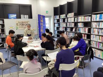 1月25日ビブリオバトル（小中学生大会）の様子